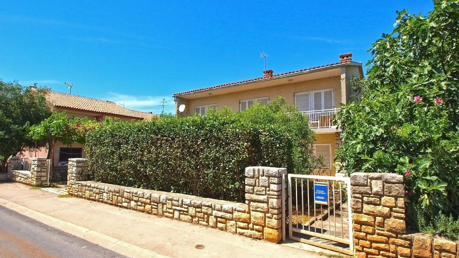 Apartment Ferienwohnung Fuer 2 Personen Ca 25 Qm In Fazana, Istrien Istrische Riviera Croatia